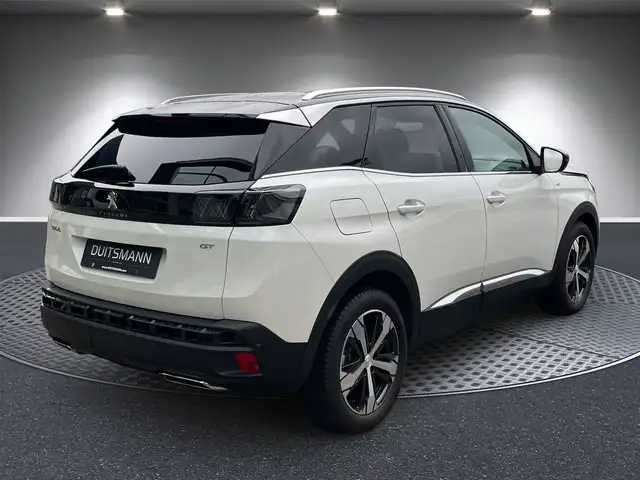 Peugeot 3008 view 5