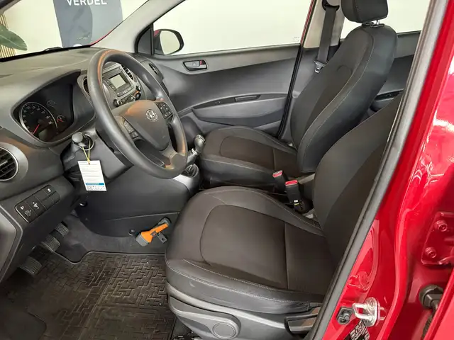 Hyundai I10 view 12