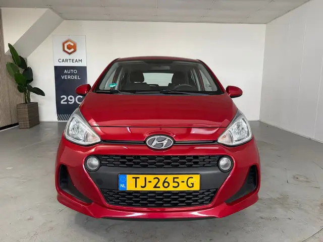 Hyundai I10 view 6