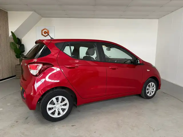 Hyundai I10 view 7