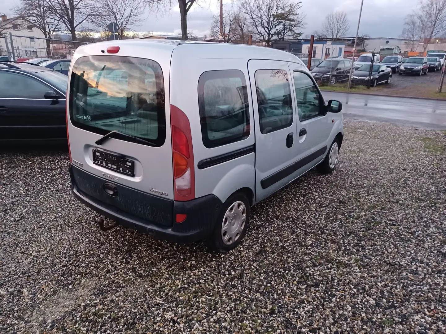 Renault Kangoo 1.6 16V Expression Plateado - 2