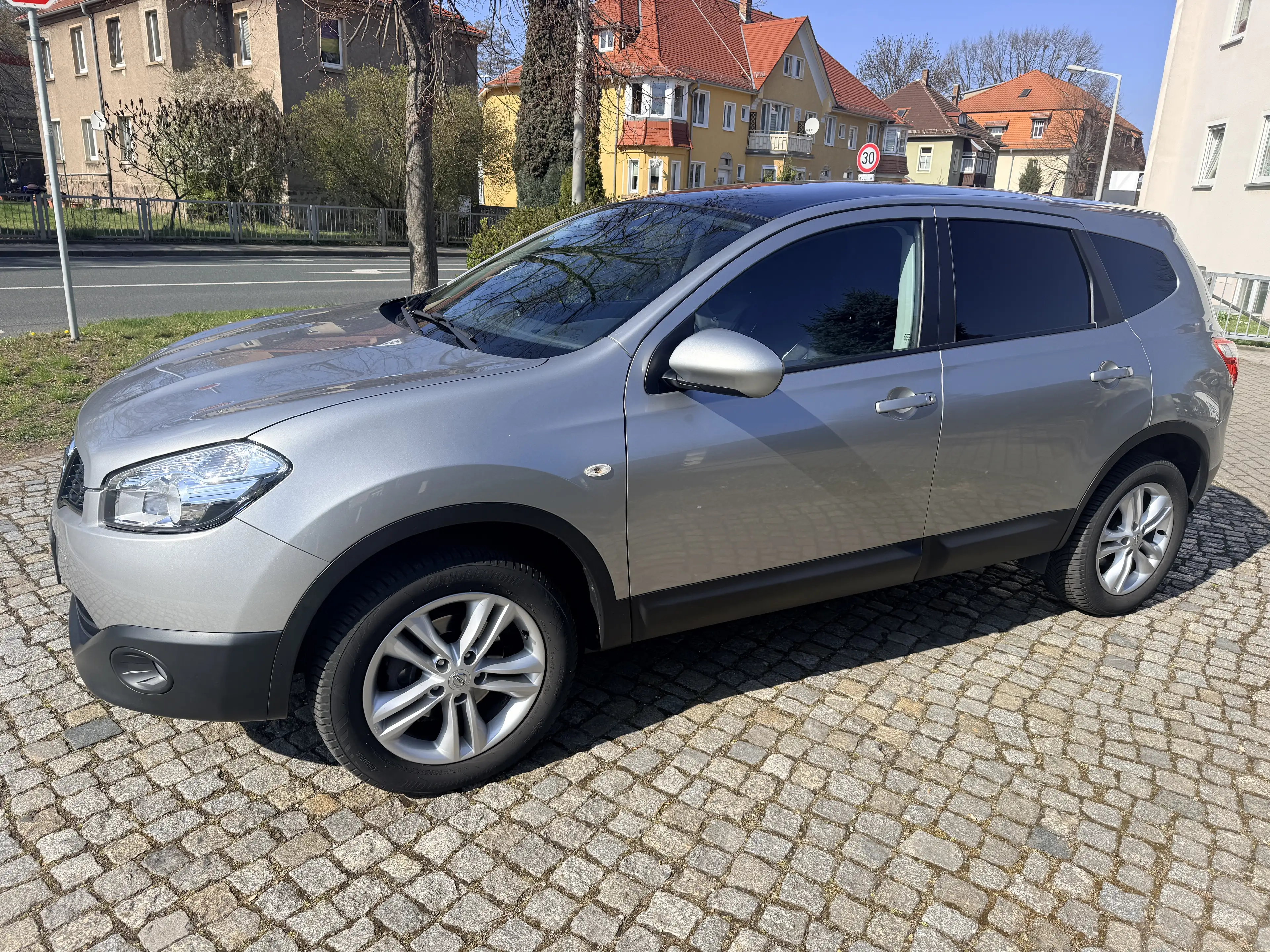 Nissan Qashqai+2 Acenta — photo 2