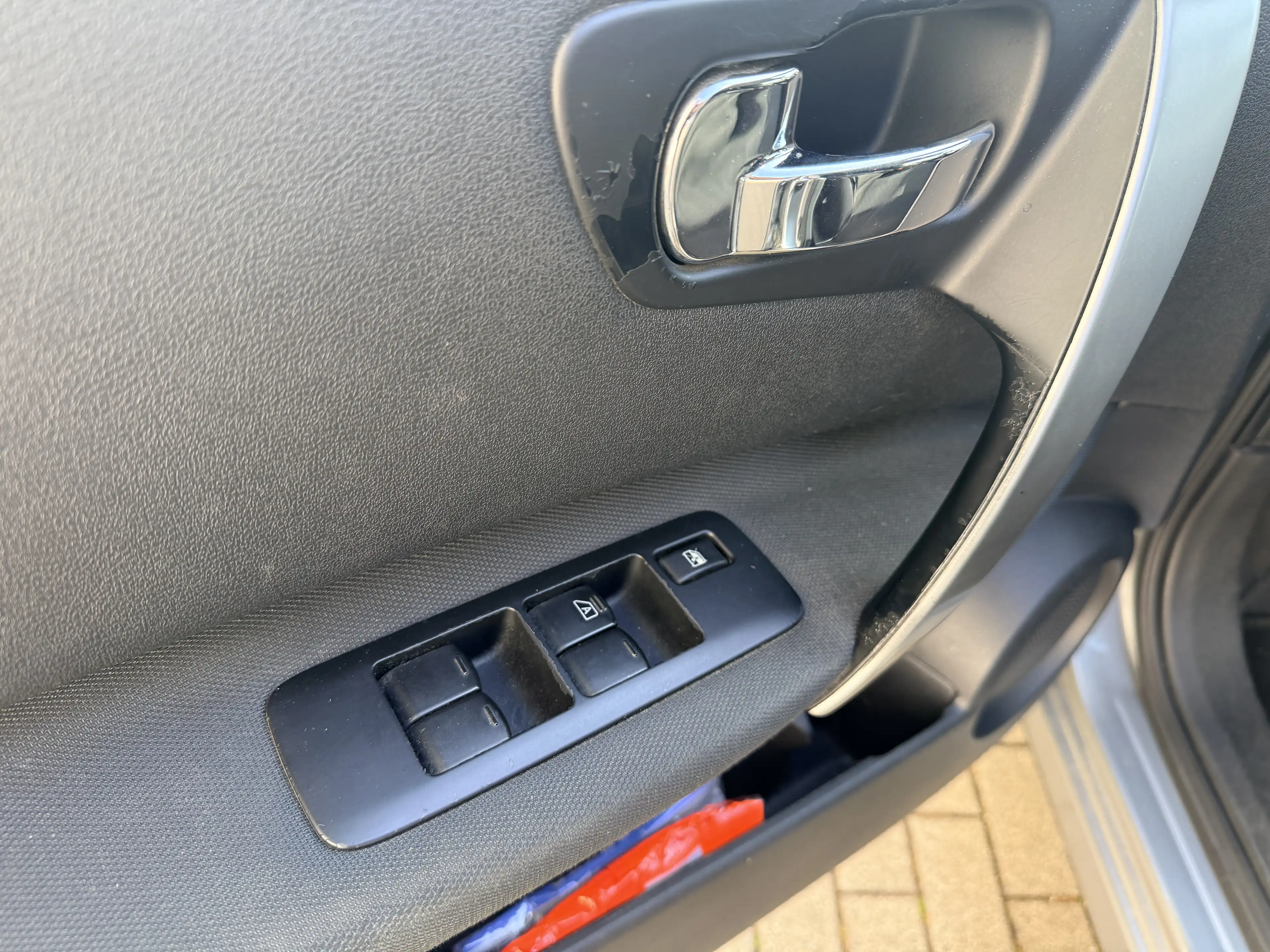 Nissan Qashqai+2 Acenta — photo 11