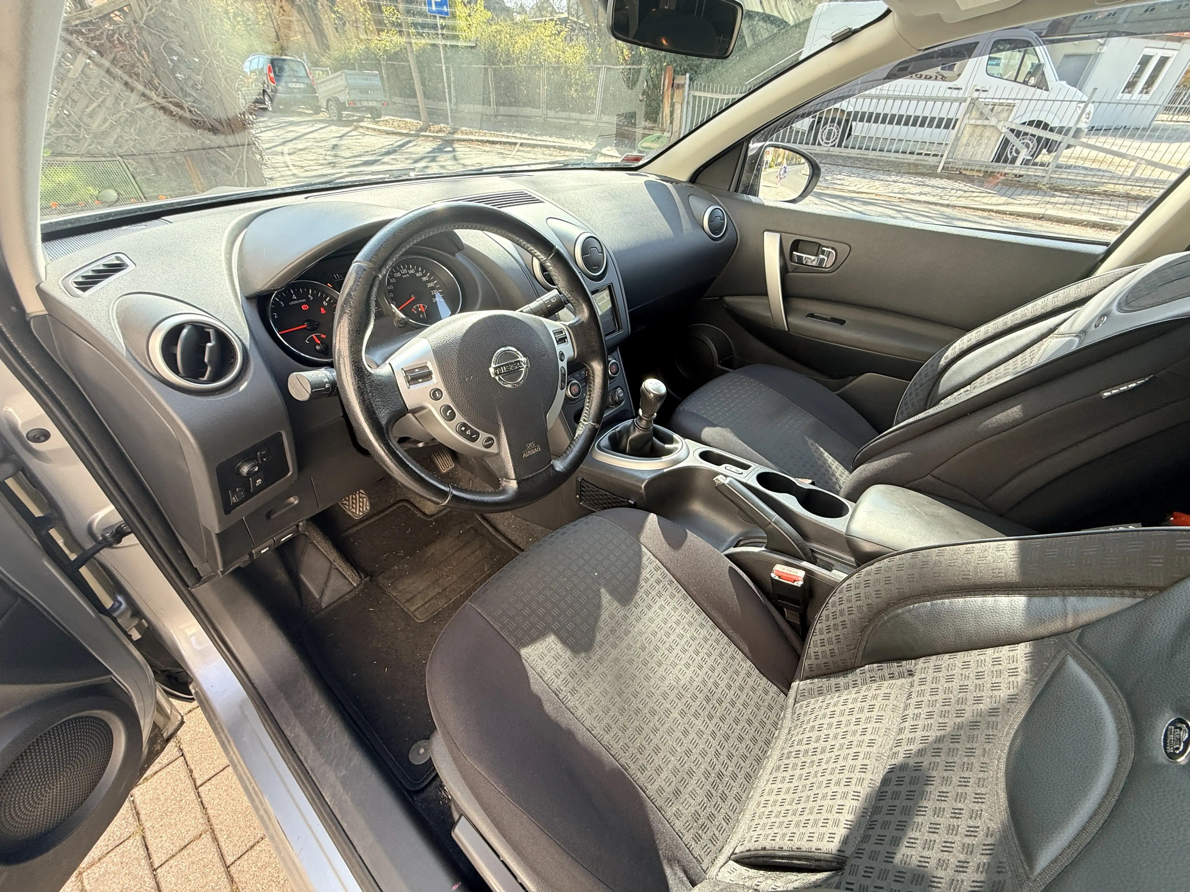 Nissan Qashqai+2 Acenta — photo 5