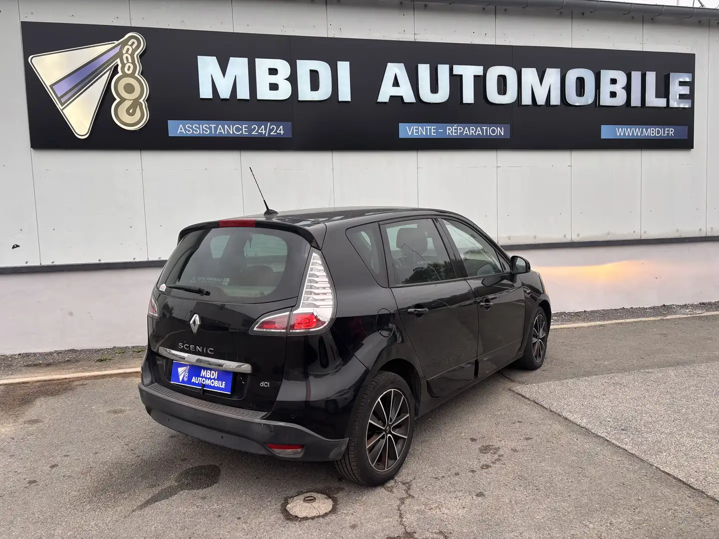 Renault Scenic III dCi 130 FAP Bose Euro 5 - 2