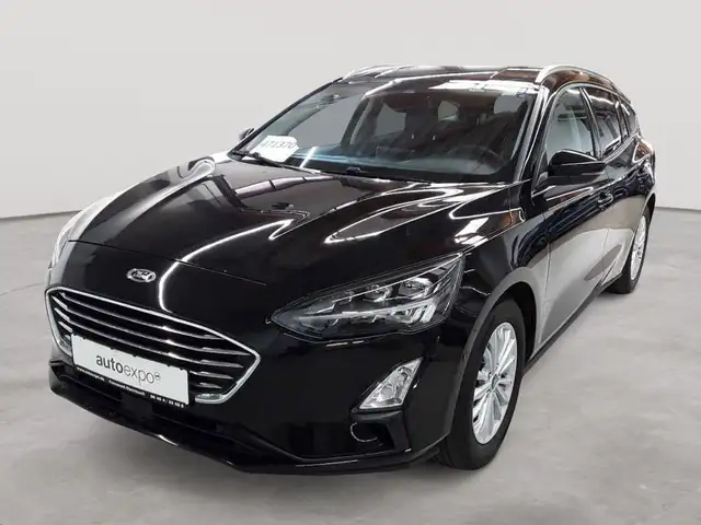 Ford Focus view 2
