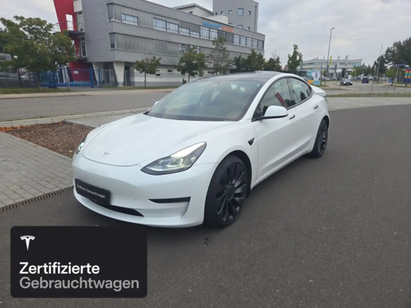 Tesla Model 3 Performance Blanco - 1