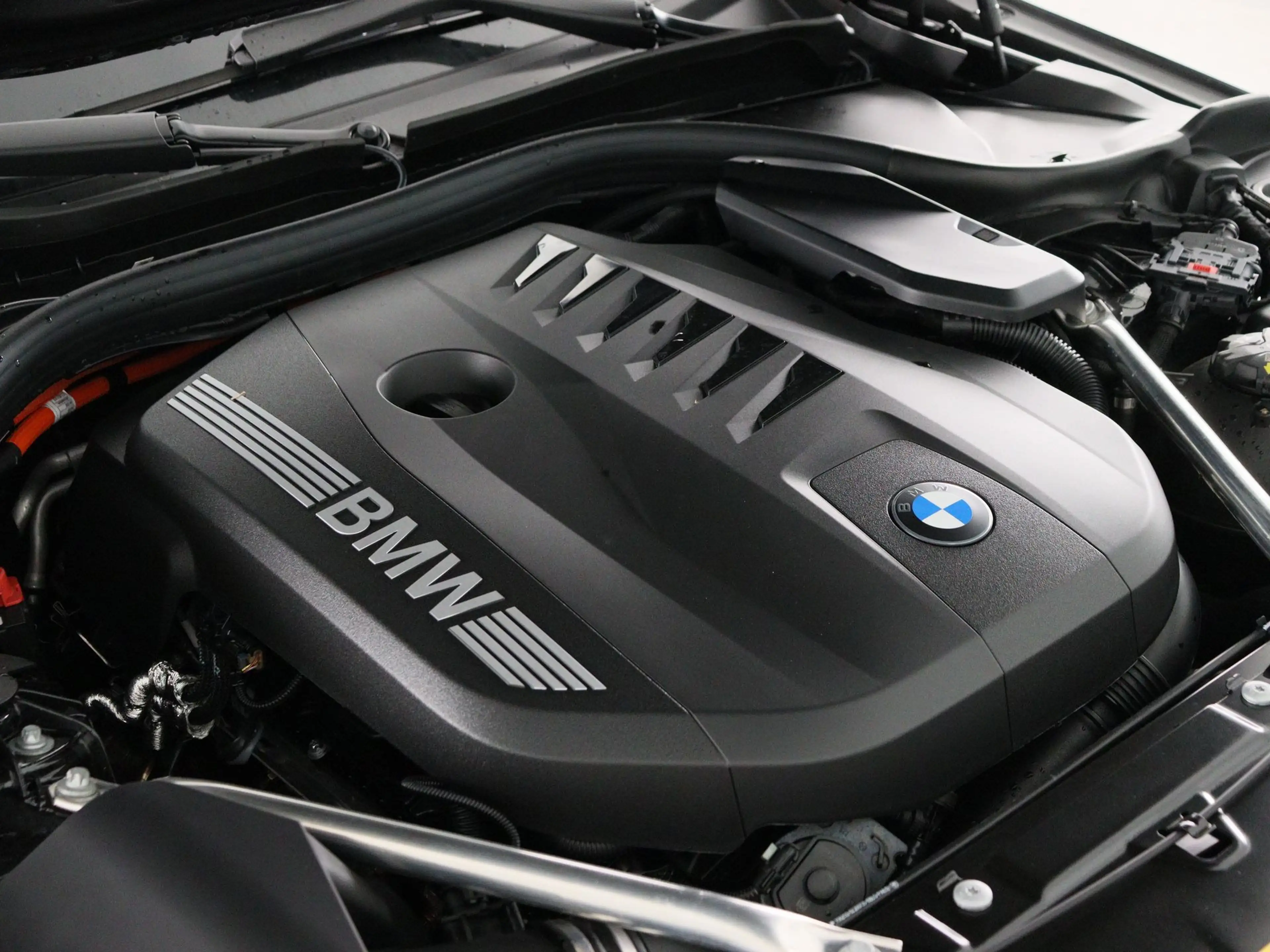 BMW 550 5 Serie Touring 550e xDrive — photo 6