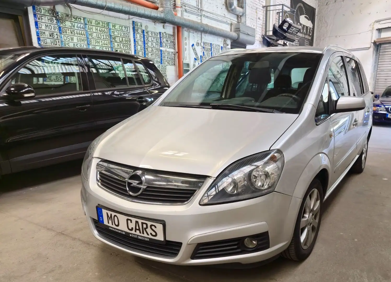Opel Zafira B CATCH ME Now *2.Hand*7 Sitze*Top* Ezüst - 1