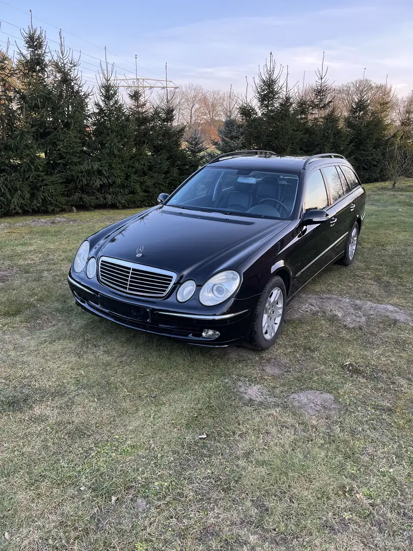 Mercedes-Benz E 240 T Avantgarde - 1