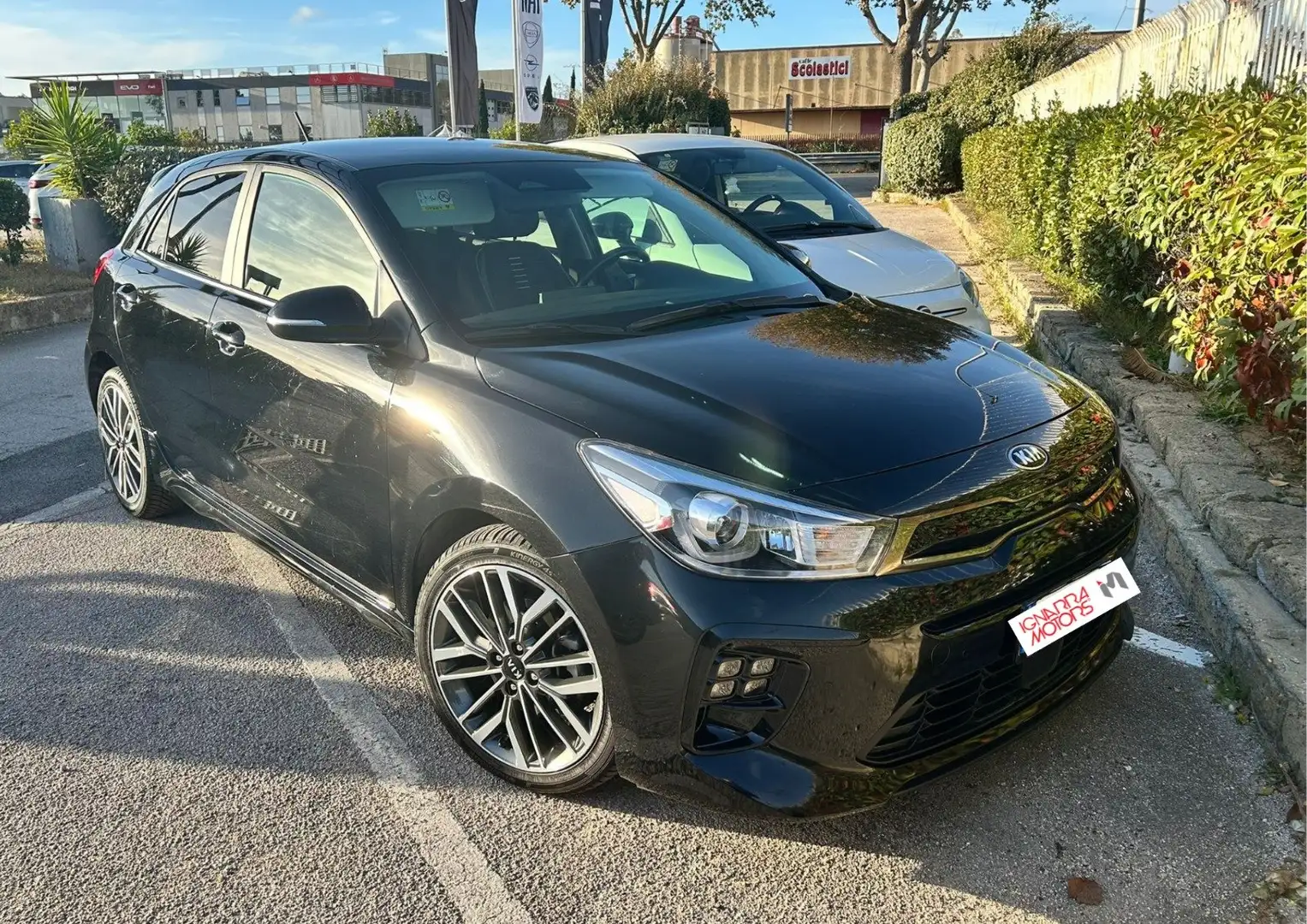 Kia Rio Rio 1.0 t-gdi mhev Style 100cv imt GD902ZF Noir - 1