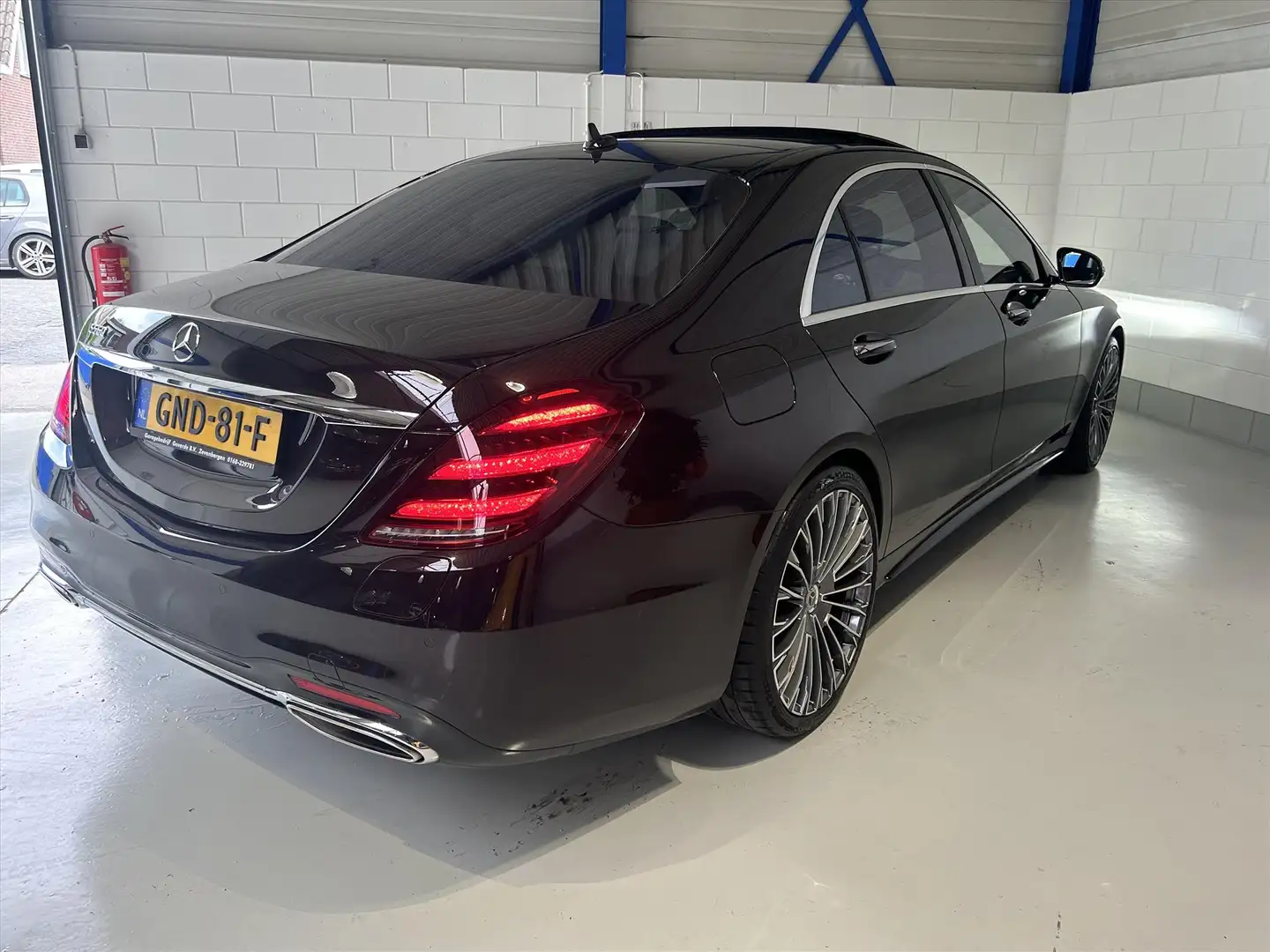 Mercedes-Benz S 560 E Lang 9G AMG Line, 1e eig, NWST, Masage, Noir - 2