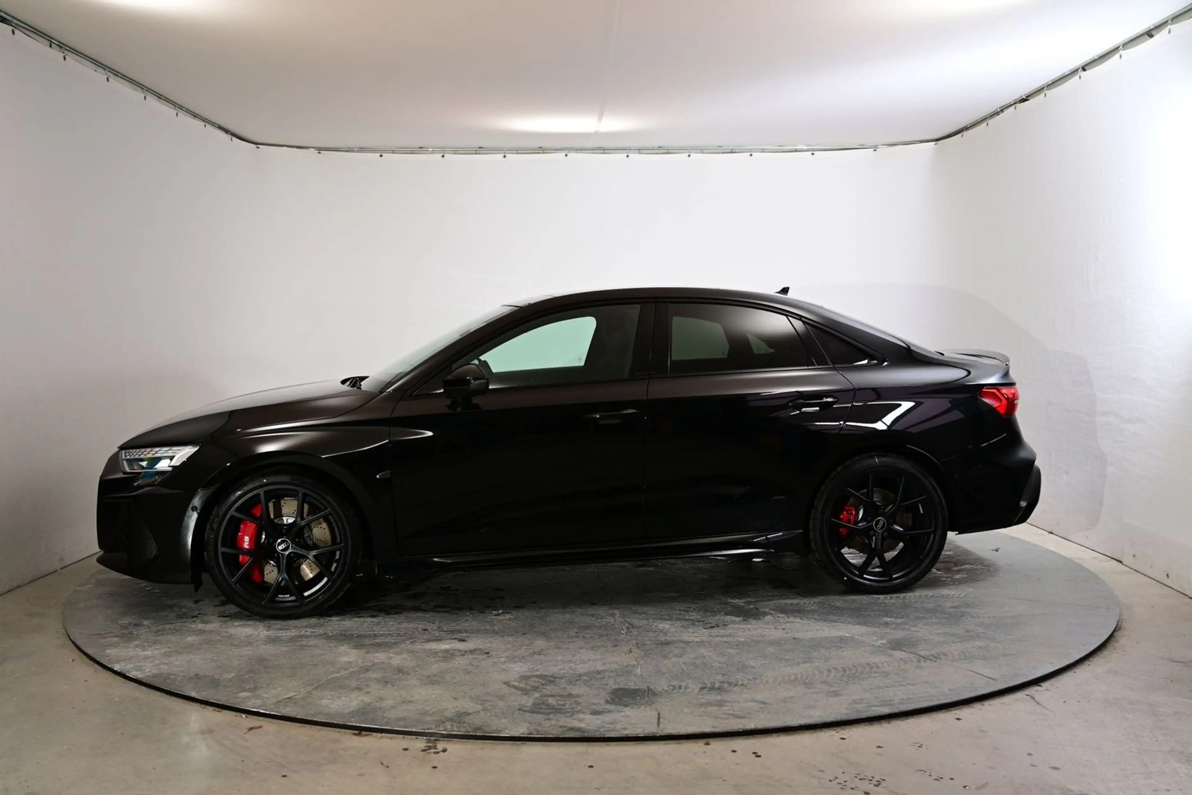Audi RS3 ACC|RFK|PANO|LED|360°|Carplay|Klima|PDC|SHZ — photo 2
