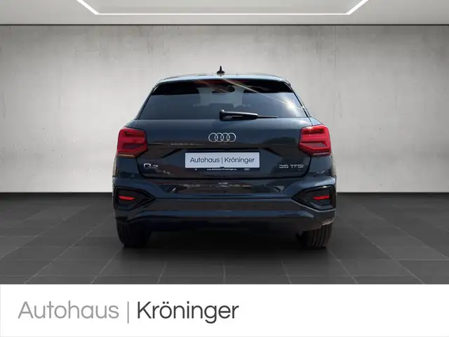 Audi Q2 view 6