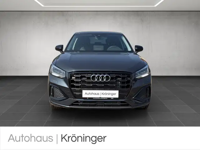 Audi Q2 view 5