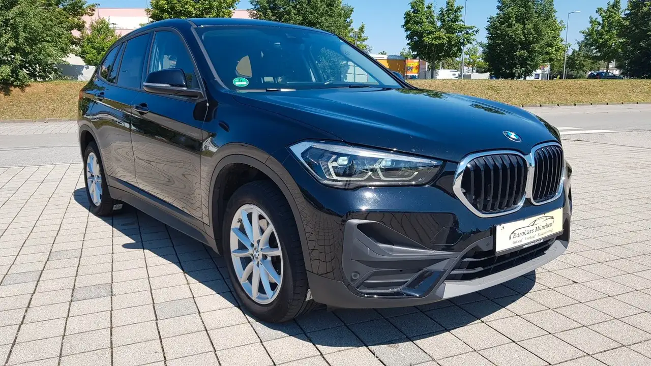 2022 BMW X1 xDrive18d aut, ~ LEDER ~ HUD ~ LED ~ CarPlay, photograph 1