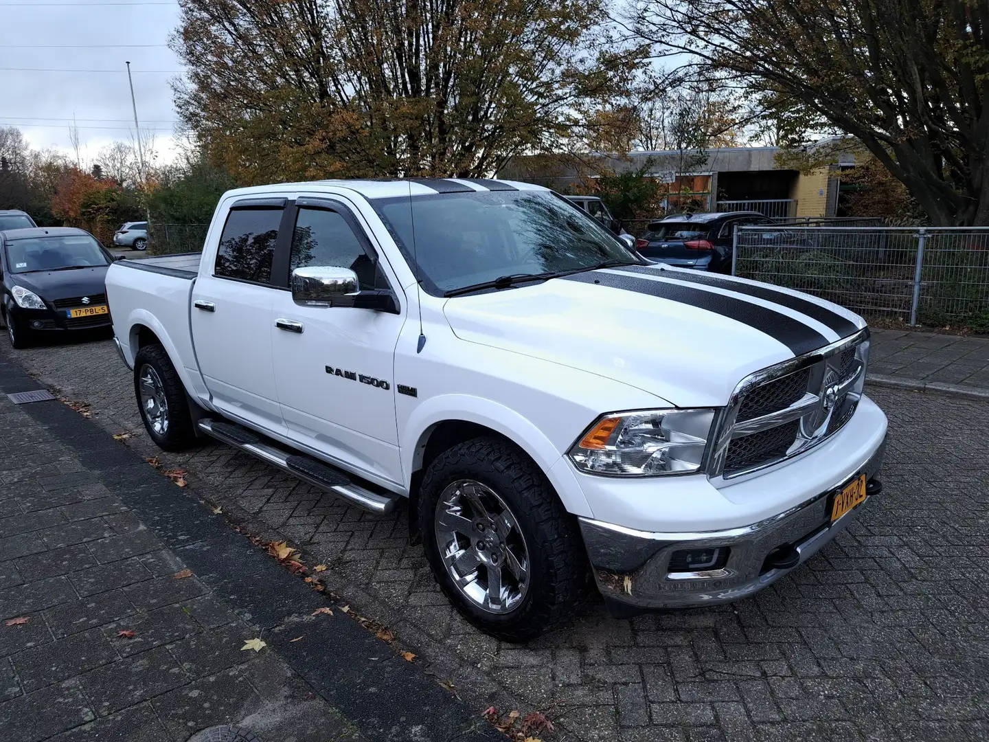 Dodge RAM Laramie full options White - 1