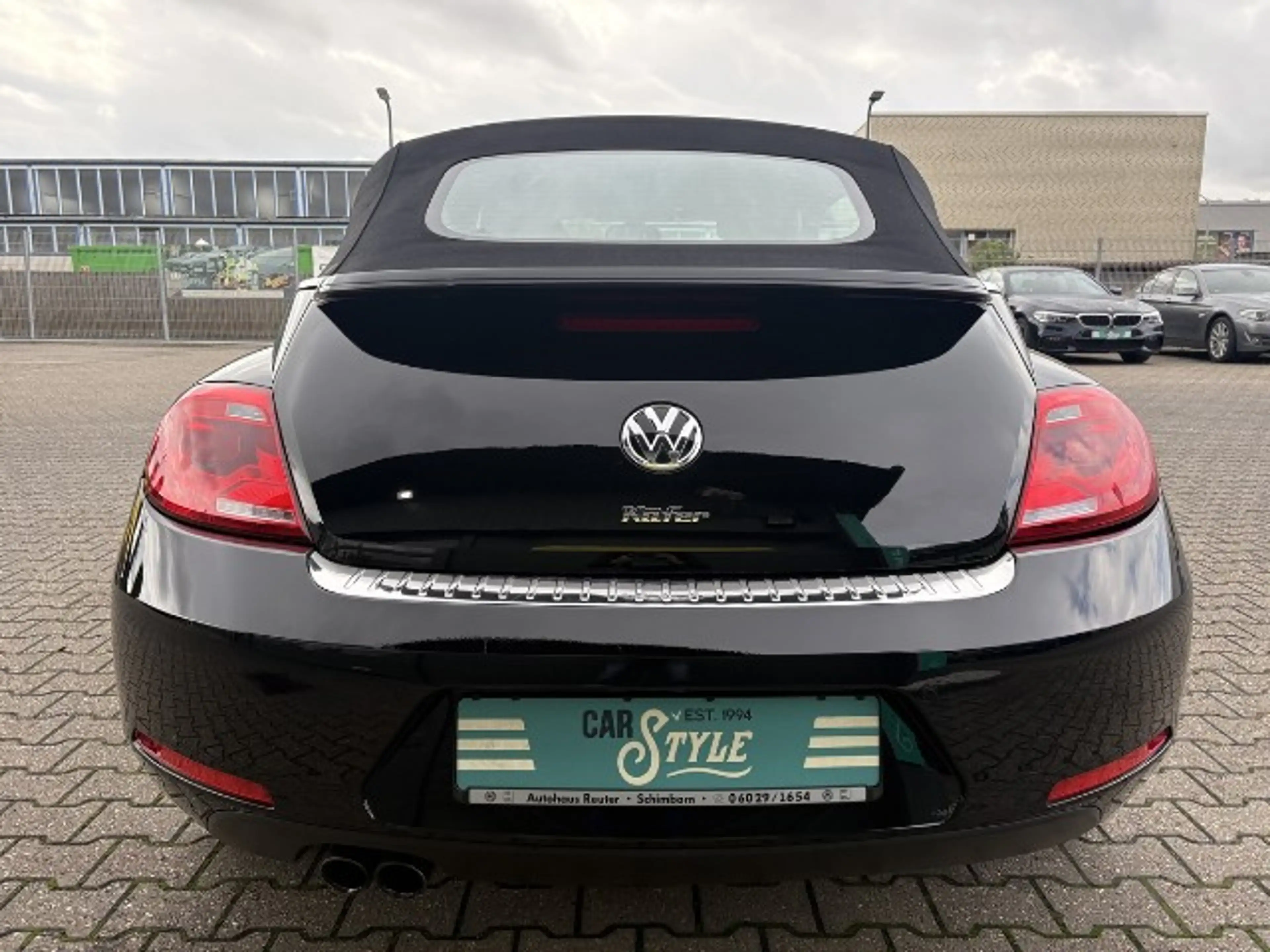 Volkswagen Beetle Cabriolet 1.4 TSI "50´s" Fender Navi SHZ Sport — photo 5