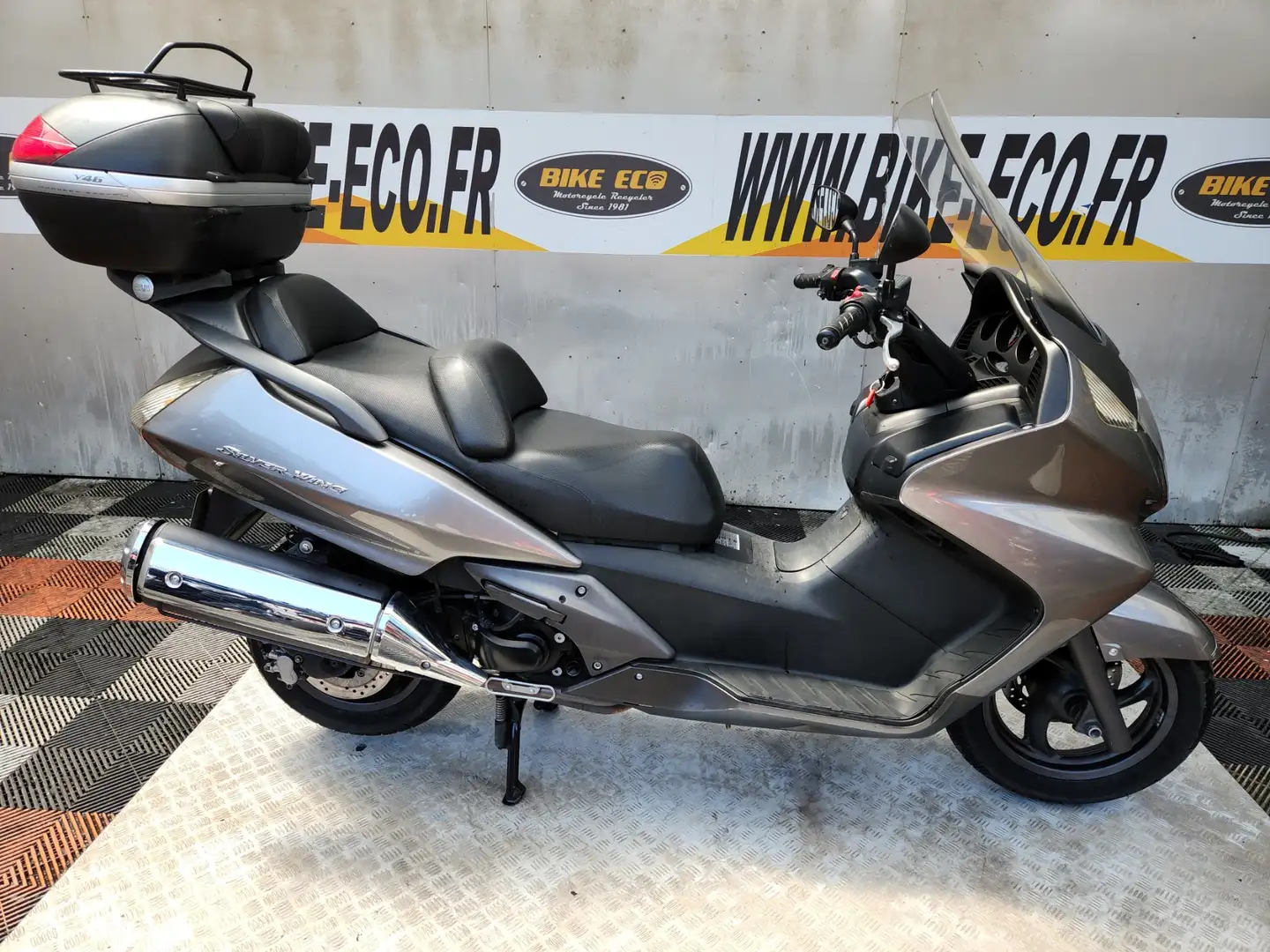 Honda Silver Wing Szürke - 1