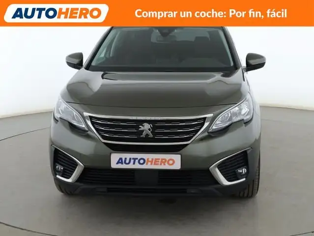 Peugeot 5008 view 9