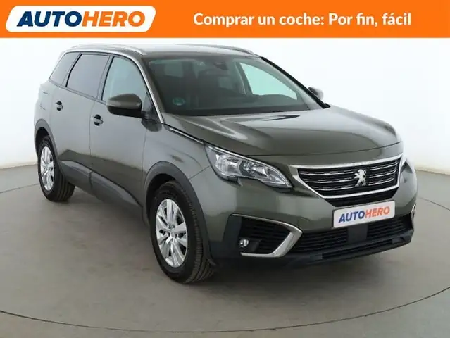Peugeot 5008 view 8