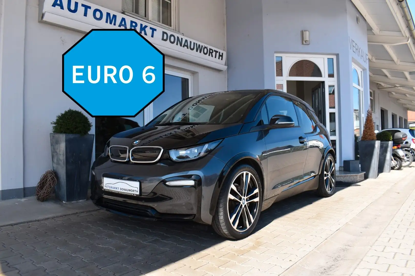 BMW i3 s ( 120 Ah ) Suite Pano Leder Nav. Prof. LED Grau - 2