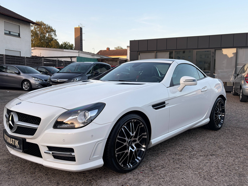 Mercedes-Benz SLK 200 SLK 200 BlueEfficiency*Automatik*SHZ*Temp.*Leder*HU/AU Neu*BT*PDC*AMG_Look — photo 4