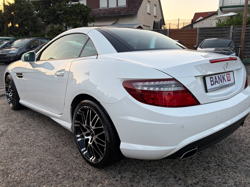 Mercedes-Benz SLK 200 SLK 200 BlueEfficiency*Automatik*SHZ*Temp.*Leder*HU/AU Neu*BT*PDC*AMG_Look — photo 8