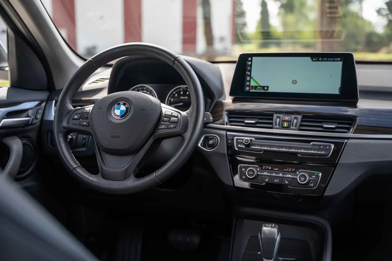 BMW X1 PHEV*LED*18 INCH*HEAD UP*CAR PLAY*TREKHAAK*, миниатюра 23