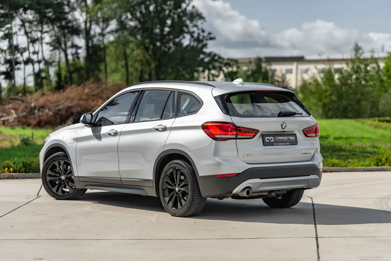 BMW X1 PHEV*LED*18 INCH*HEAD UP*CAR PLAY*TREKHAAK*, миниатюра 9
