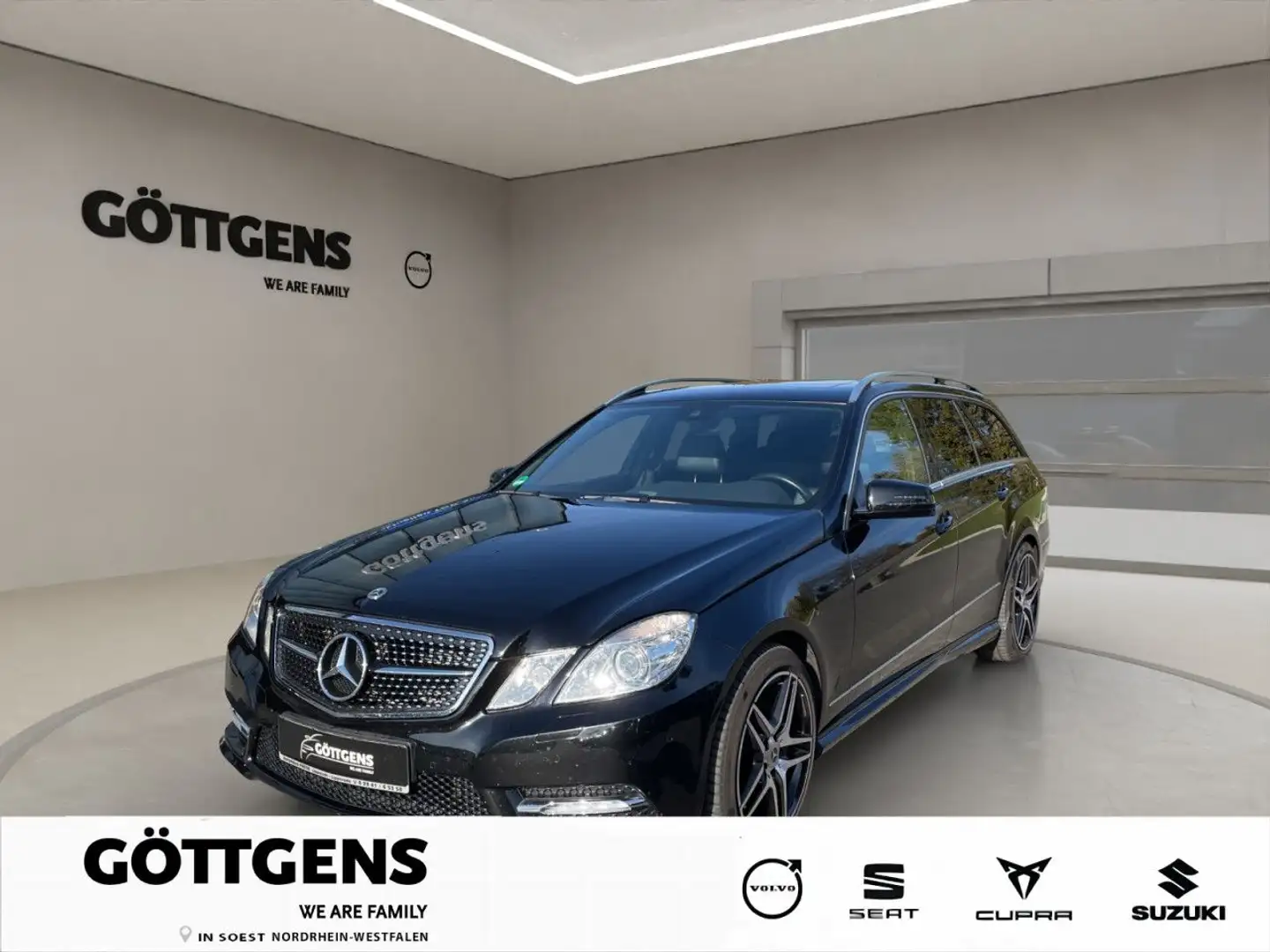 Mercedes-Benz E 350 T CDI 4M Avantgarde AMG PAKET AHK NAVI SD Schwarz - 1