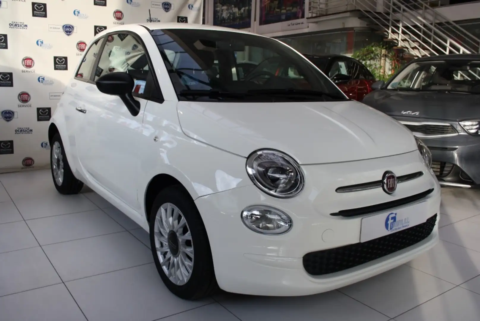 Fiat 500 1.0 Hybrid Cult 52kW Wit - 1
