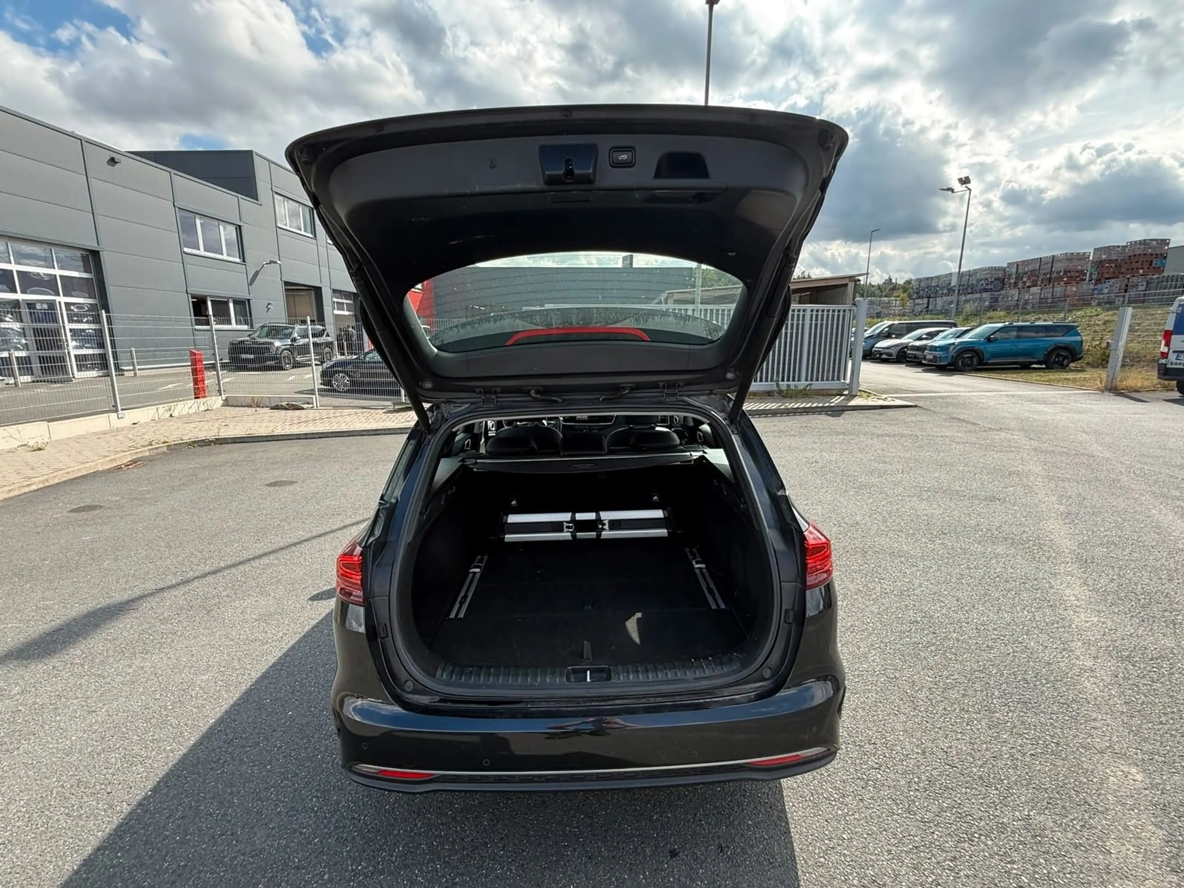 Kia Ceed SW / cee'd SW Spirit/Kamera/LED/Memory — photo 7