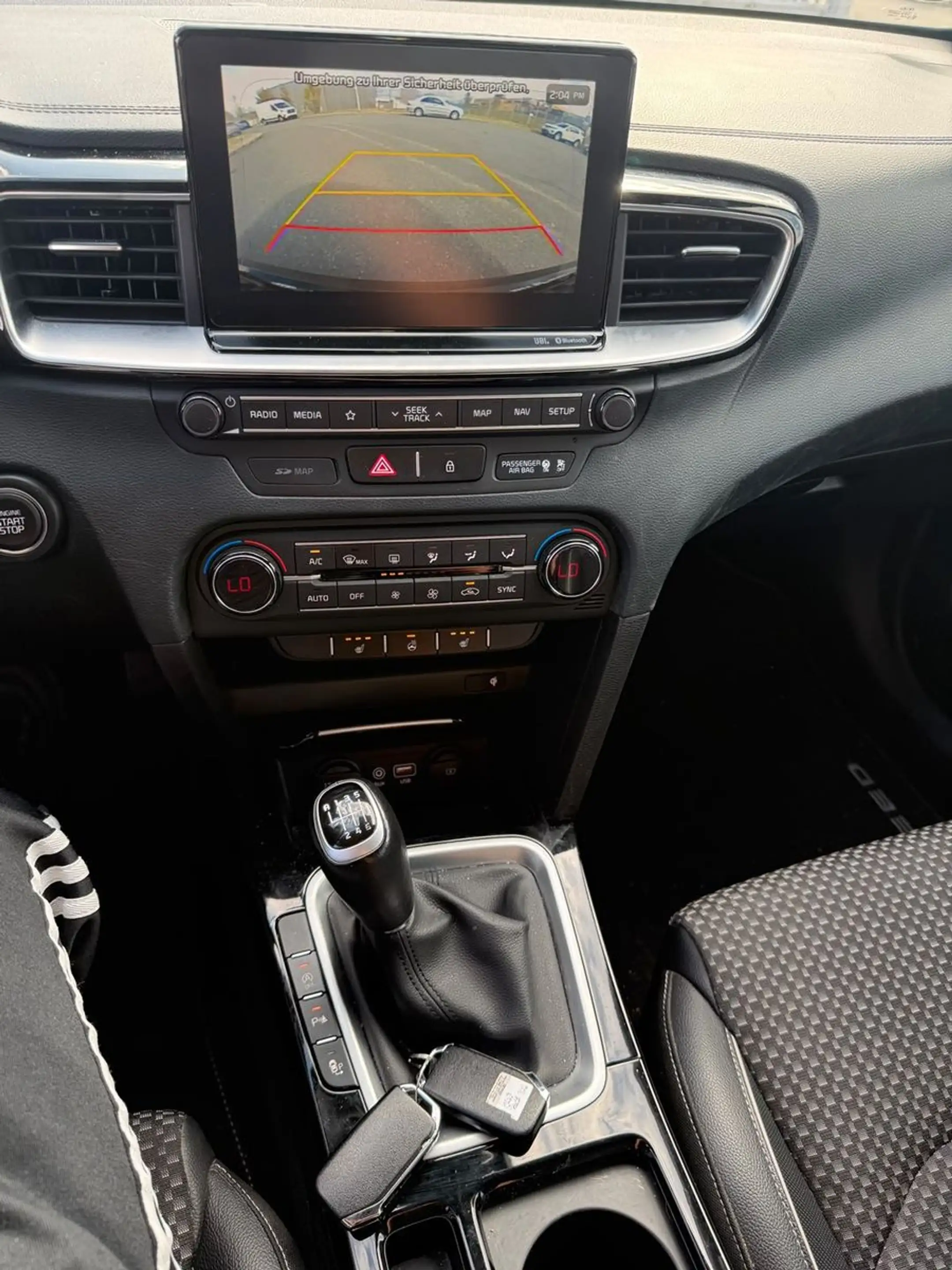 Kia Ceed SW / cee'd SW Spirit/Kamera/LED/Memory — photo 15