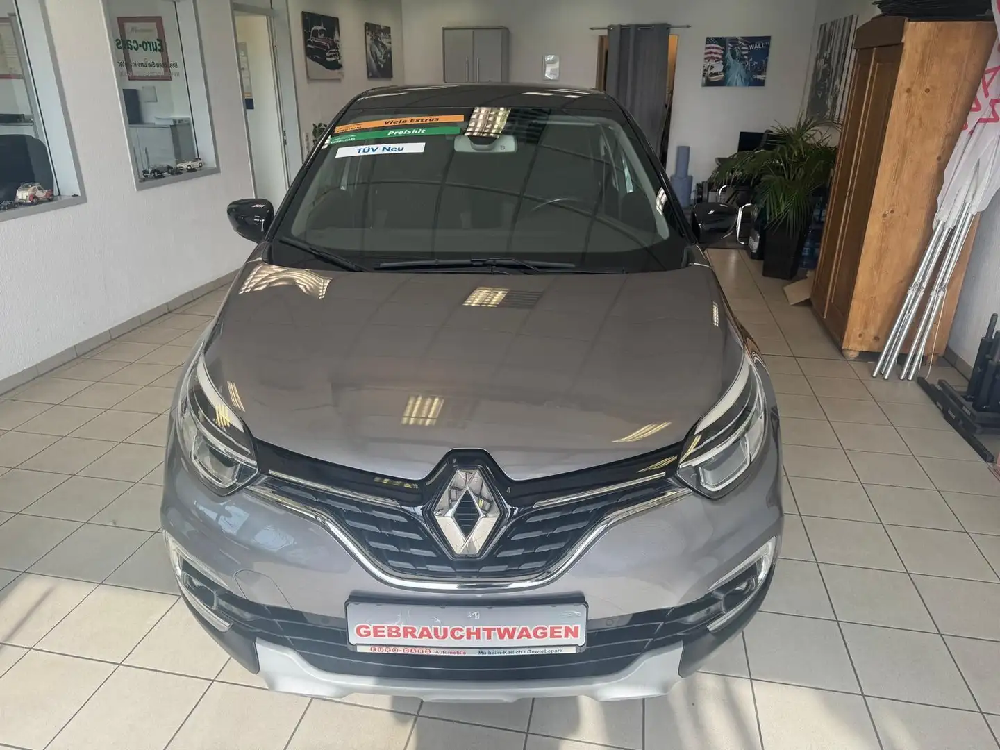 Renault Captur Collection / LED / NAVI/KAMERA/SCHECKHEFT Grau - 2