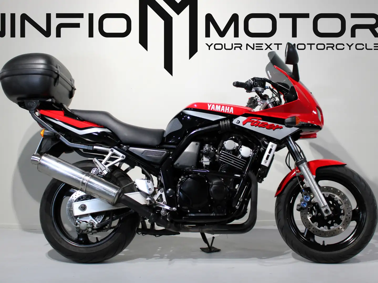 Yamaha FZS 600 FAZER - 1