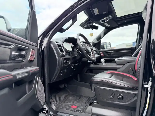 Dodge Ram view 13