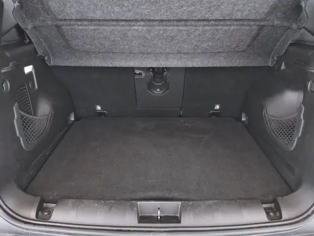 Jeep Renegade view 12