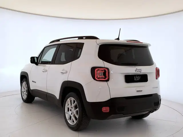 Jeep Renegade view 7