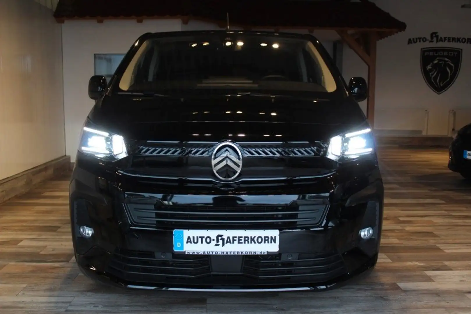 Citroen Spacetourer 2.0 BlueHDi 180 XL Business EAT8*LED Negro - 2