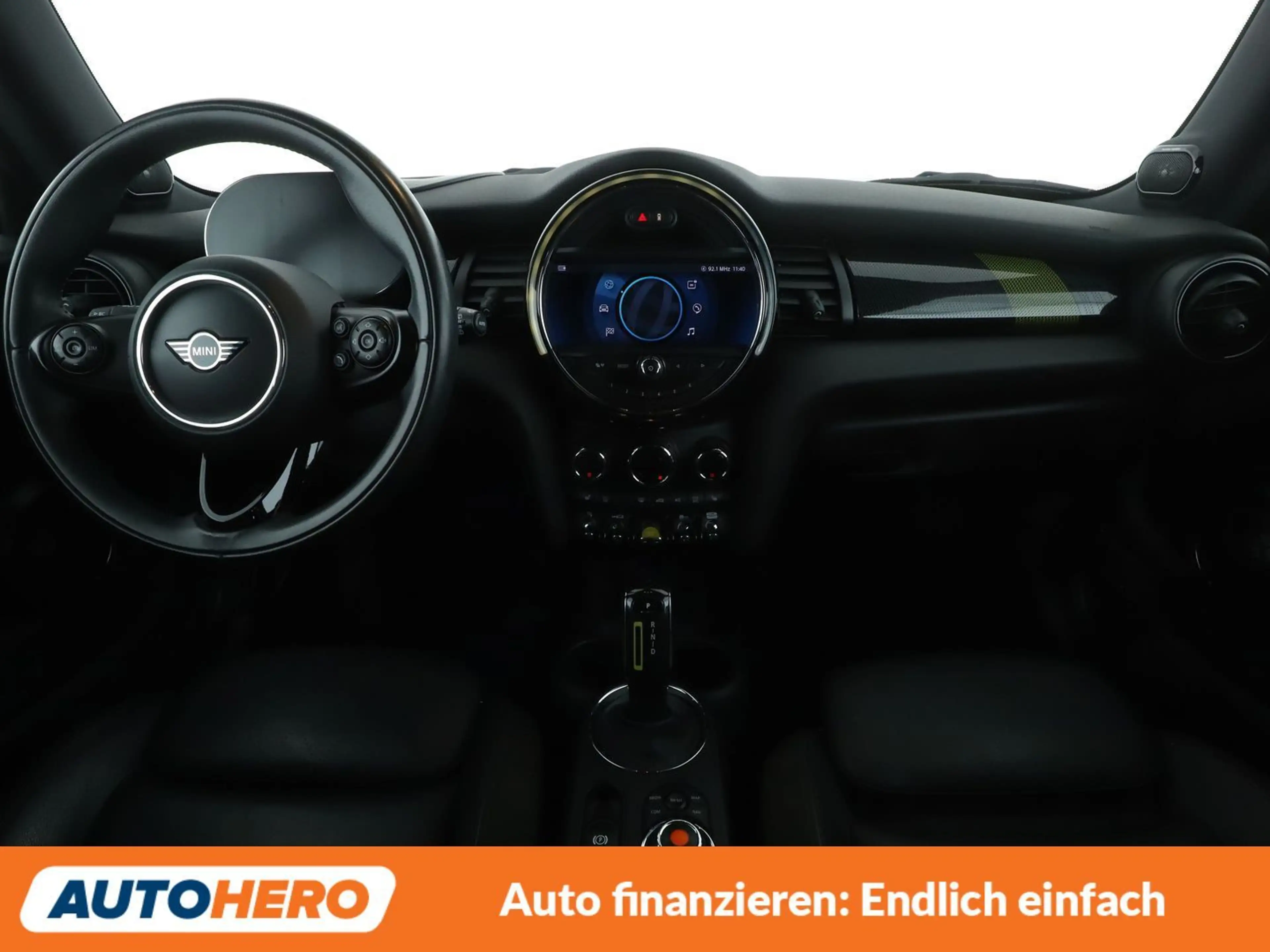 MINI Cooper SE Cooper SE Trim L Aut.*NAVI*TEMPO*PDC*SHZ* — photo 12