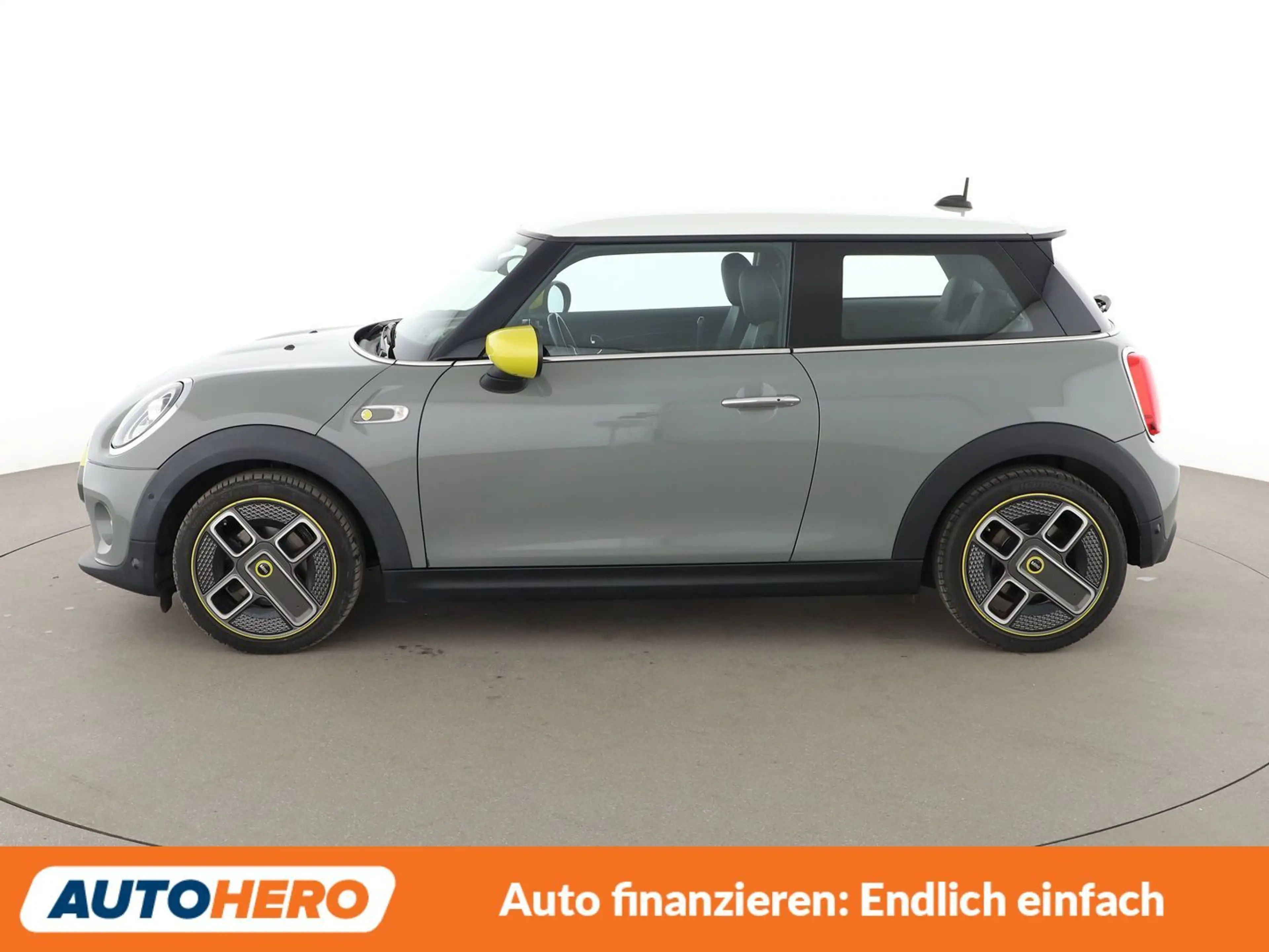 MINI Cooper SE Cooper SE Trim L Aut.*NAVI*TEMPO*PDC*SHZ* — photo 3