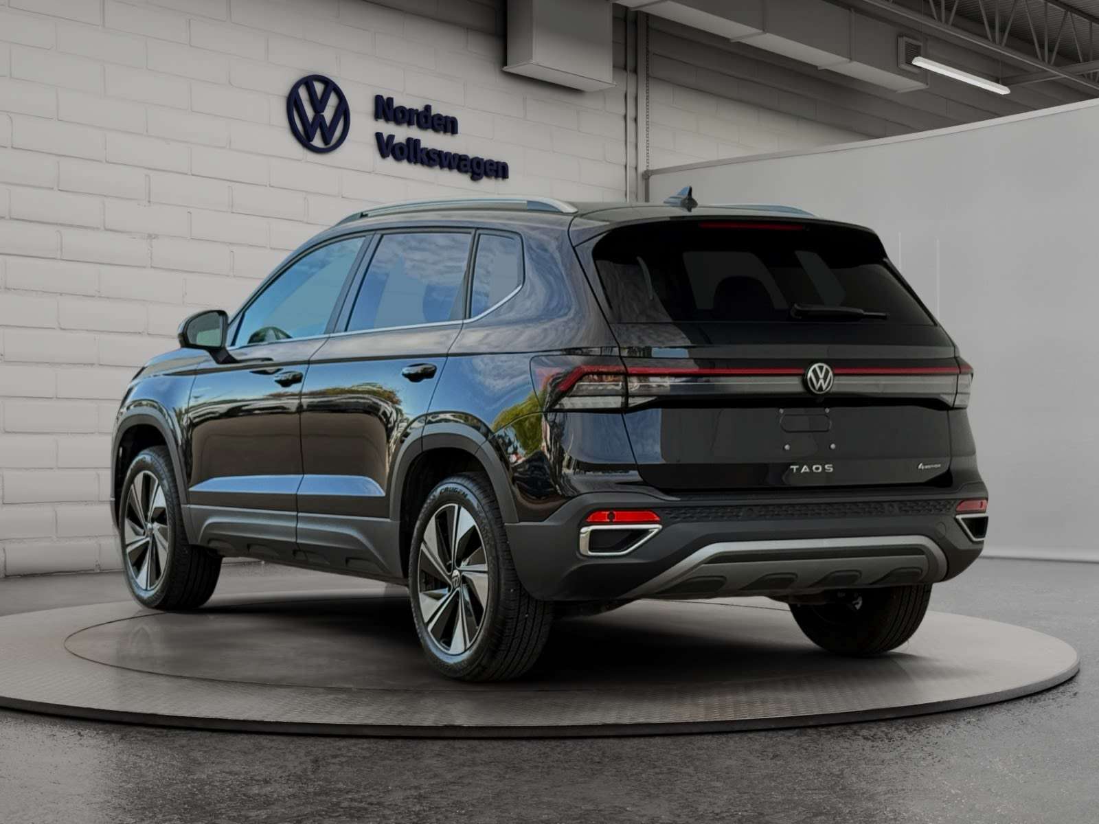 2026 Volkswagen Taos **VW CERTIFIED** COMFORTLINE | 4MOTION — снимка 3