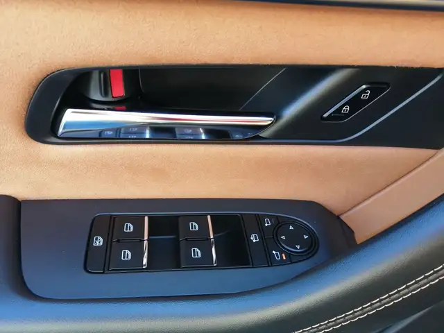 Mazda CX-60 AWD HOMURA COSO TLOP Rückfahrkamera Ansicht 18