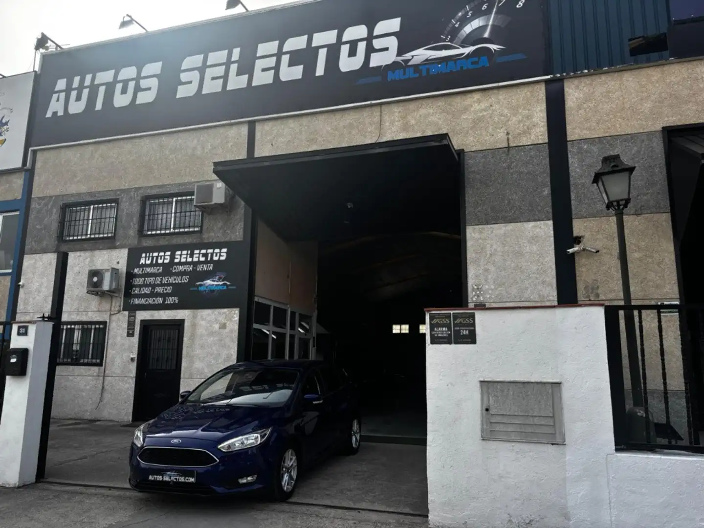 Ford Focus 1.5TDCi Titanium 120 Blu/Azzurro - 1