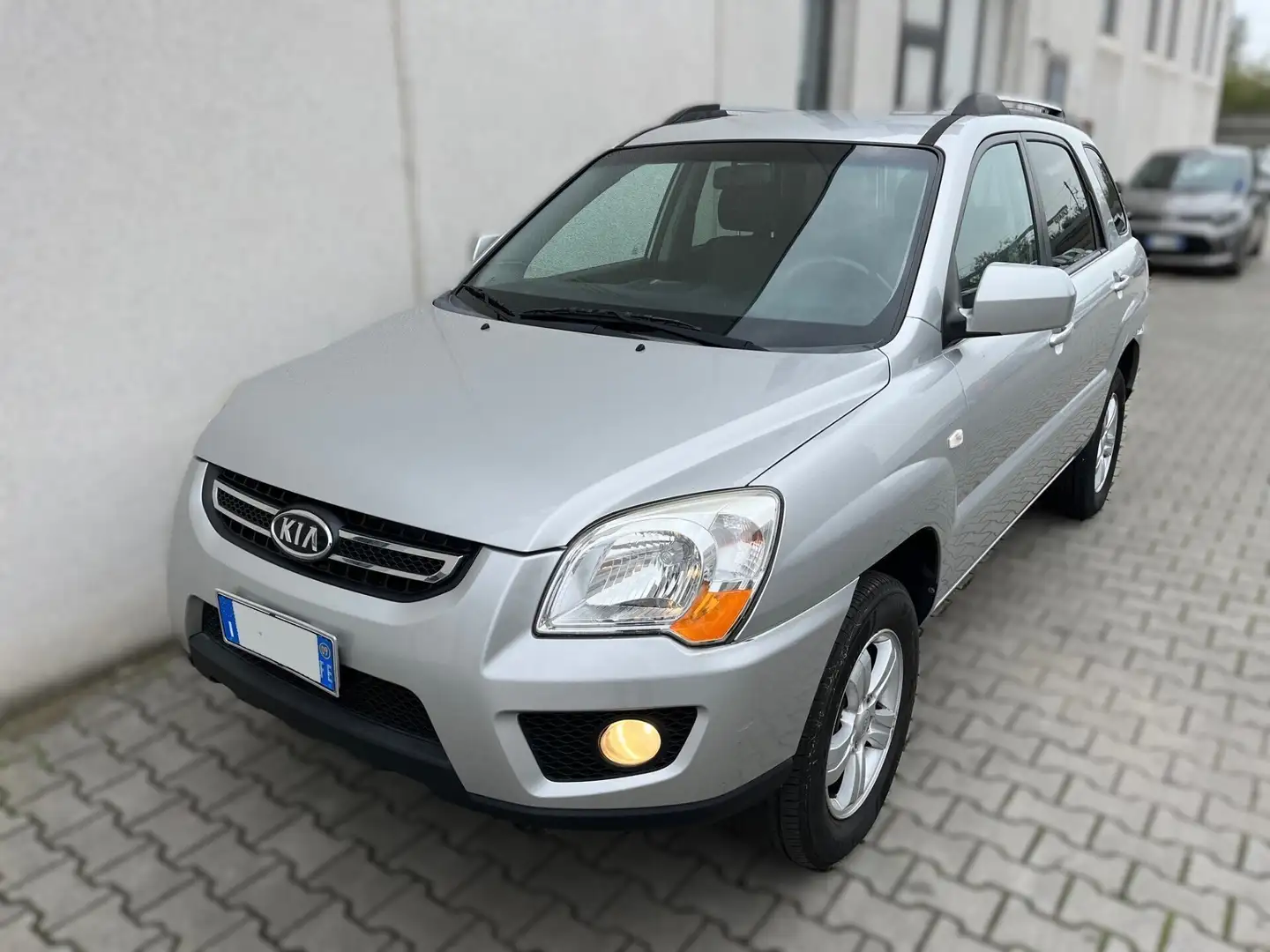 Kia Sportage 2.0 141CV 2WD Active EcoSuv GPL Argent - 2