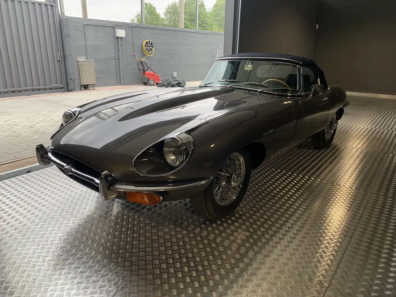 Jaguar E-Type Cabrio, foto 2