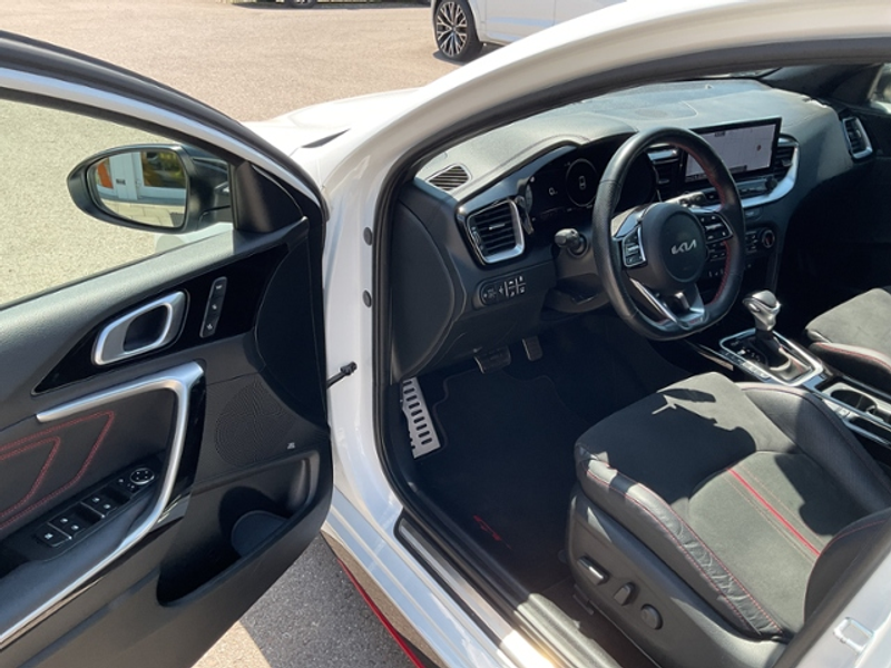 Kia ProCeed / pro_cee'd 1,6 GT ACC Kamera Pano Navi DAB — photo 15