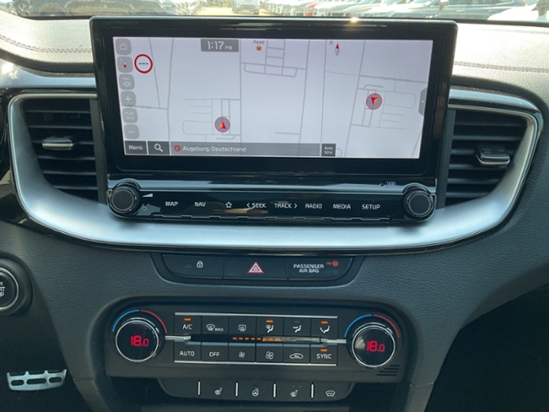 Kia ProCeed / pro_cee'd 1,6 GT ACC Kamera Pano Navi DAB — photo 13