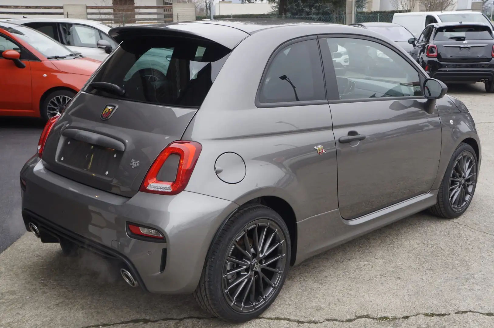 Abarth 595 1.4 Turbo T-Jet 165 CV Gris - 2
